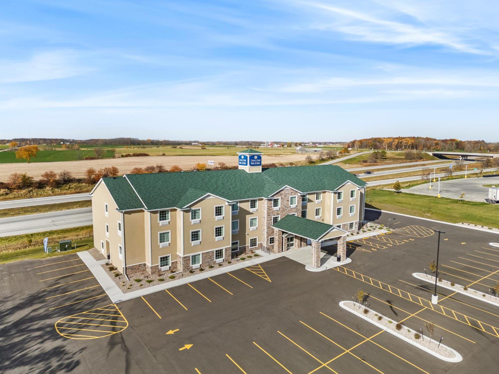 Cobblestone Hotel & Suites - Denmark ภายนอก รูปภาพ